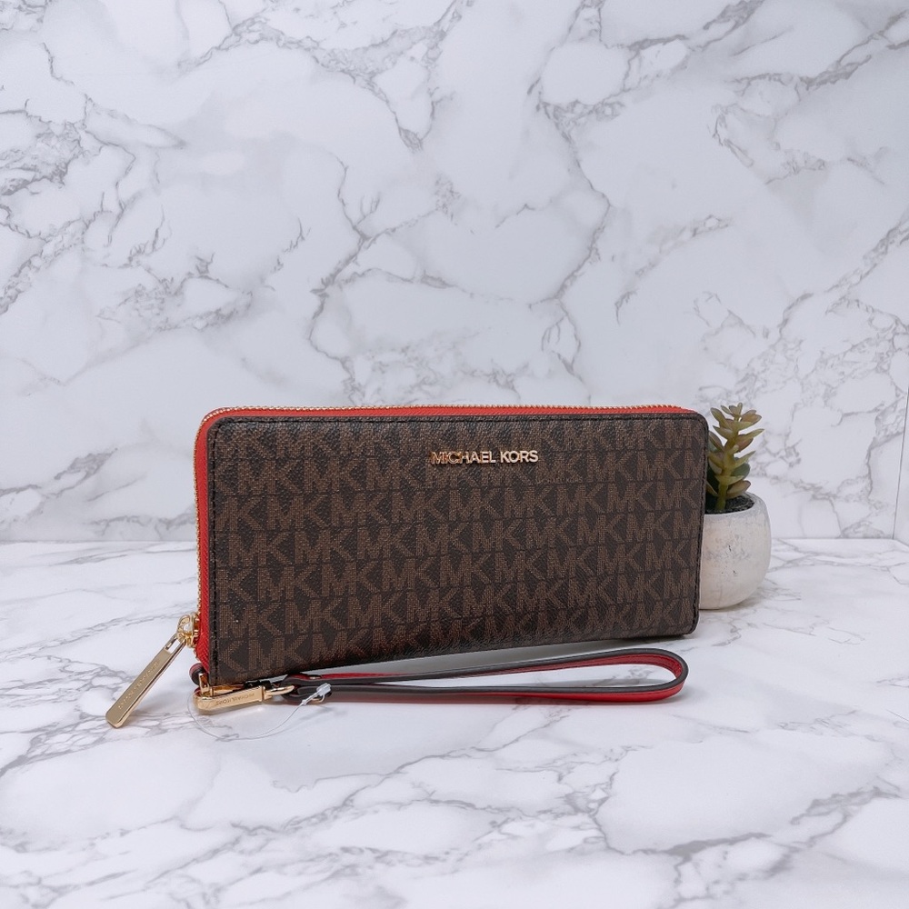 Michael Kors JST Large Zip Wallet